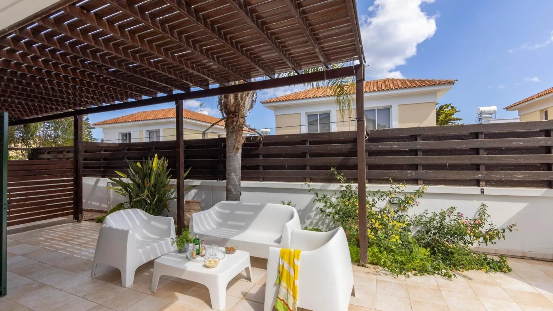 Villa Eftihia Πρωταράς