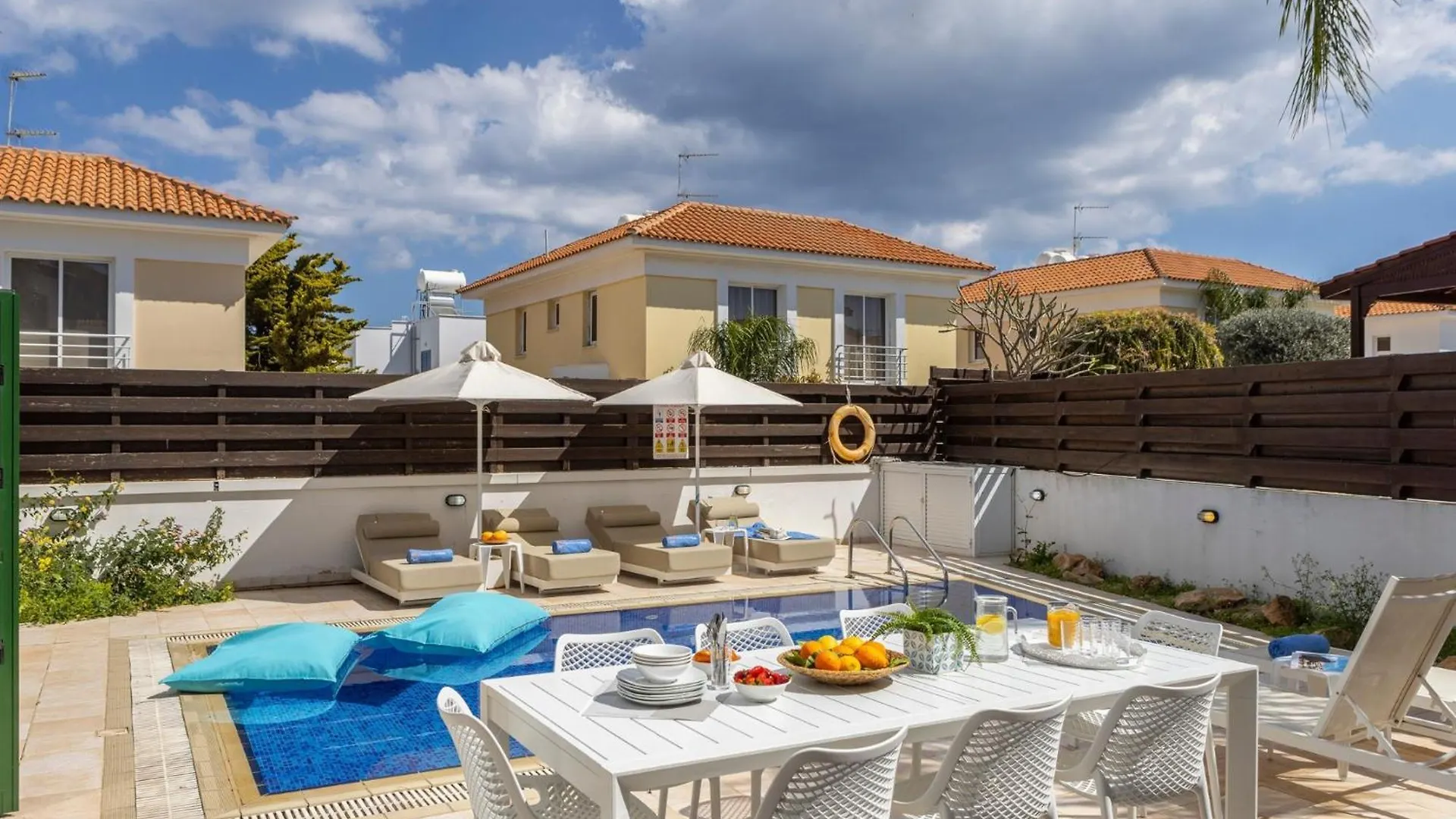 Villa Eftihia Πρωταράς