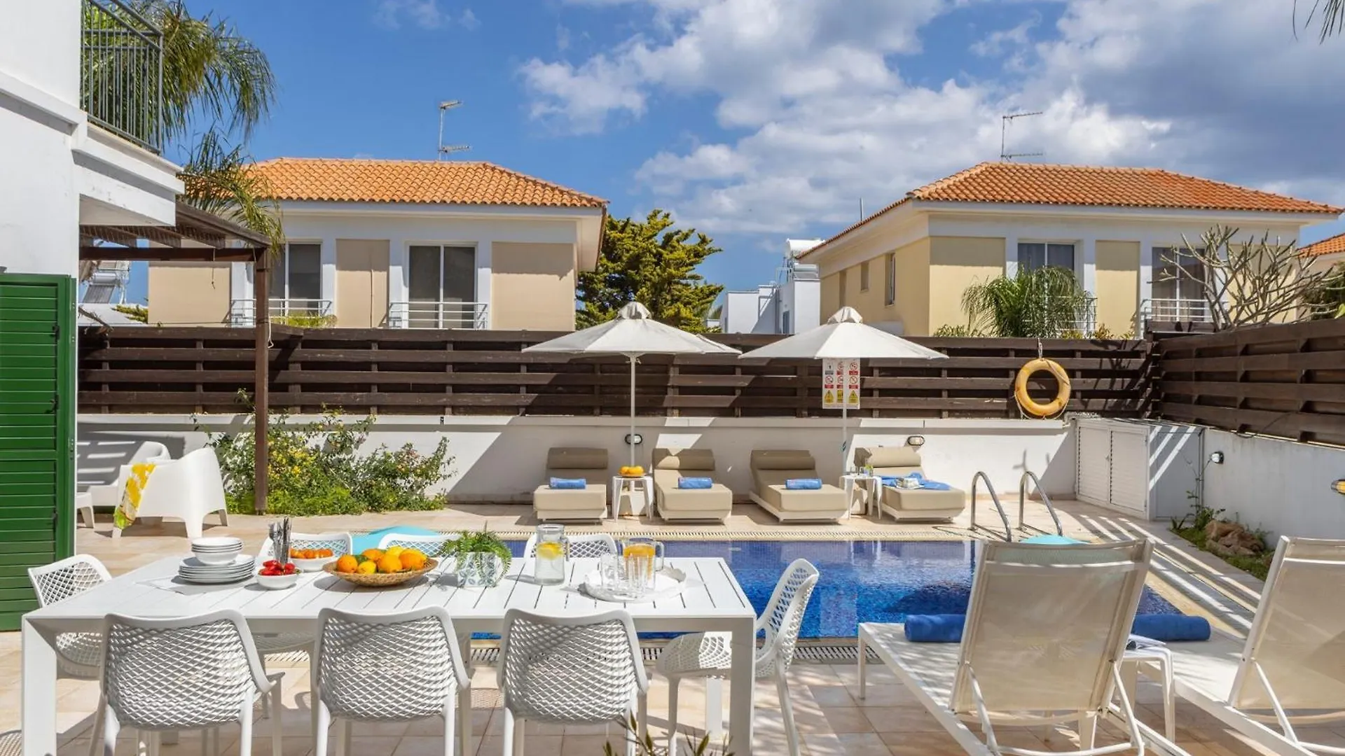 Villa Eftihia Πρωταράς