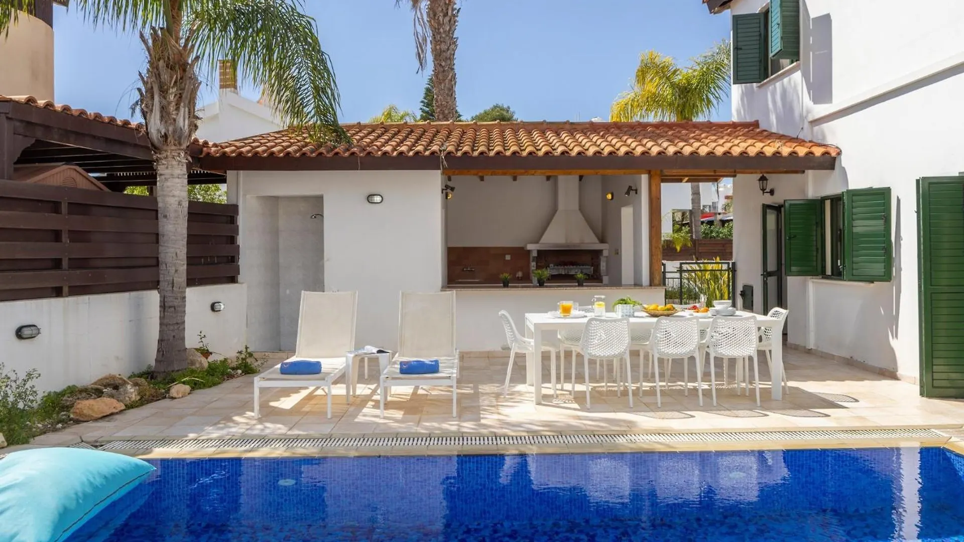 Villa Eftihia Πρωταράς 0*,